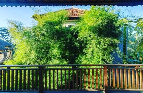 Melayang Villa | Sunny Serene Home