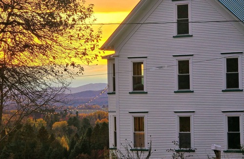 Glover House | Sunsets Await! Fully renovated farmhouse with green mountain views