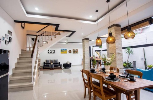 Sunset Road Villa | Taman Bali Villa A&R Seminyak 2