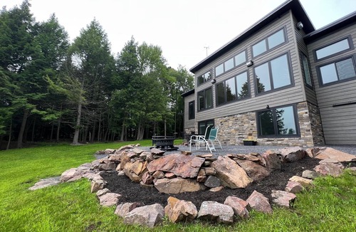 Town of Diana House | The absolute perfect state-of-the-art 66-acre retreat! NORWEGIAN WOODS