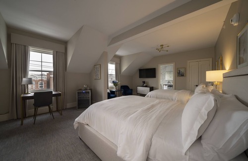 Goshen Hotel | The Orange Inn Boutique Hotel