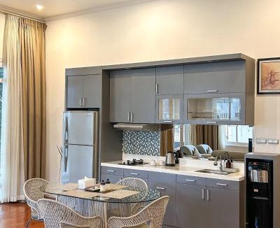 Ciloto Villa | The White House Puncak