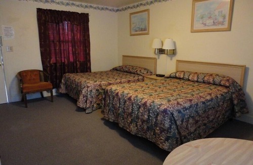 Westfield Hotel | Theater Motel