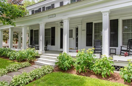 Manchester House | This house is a 6 bedroom(s), 5.5 bathrooms, located in Manchester, VT.