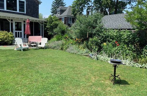 Pipes Cove House | Three Bedroom Artist's Home in Greenport's Desirable West Dublin Neighborhood