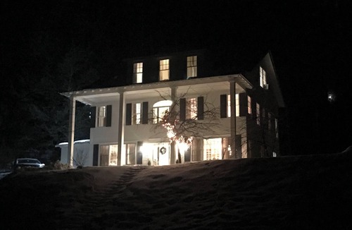 Williamsville House | Tranquil 4-bedroom center hall colonial house on a river in charming Newfane