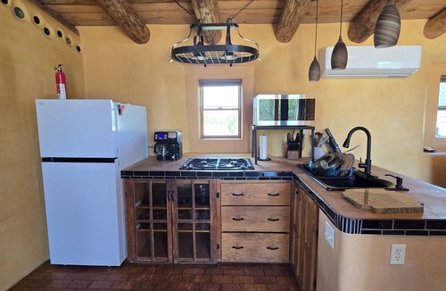 Cundiyo House | Tranquility Between Santa Fe and Taos