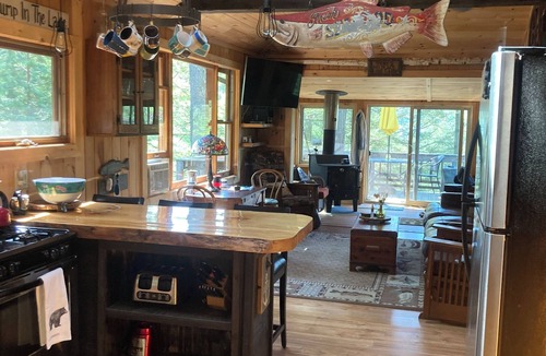 Putnam Station Cottage | Tree House Rustic 4 Bdrm Camp, directly on Lake George in a protected bay