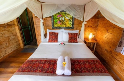 Melayang House | Tropical Forest Near Ubud