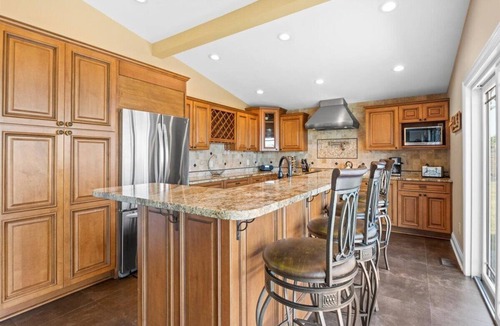North Greece House | True North Luxury Lakefront Retreat with Stunning Views of Lake Ontario