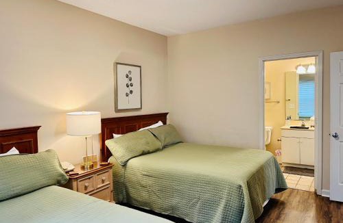 Red Hill Apartment | Two-Bedroom Vacation Condo