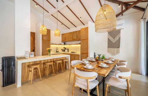 Penestanan Villa | Udara Villa - Tropical Garden Escape