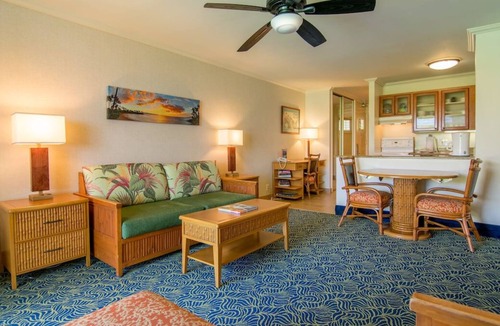 Napili Villa | Ultimate Beach Escape! Outdoor Pool, Restaurant, Near Whalers Village!