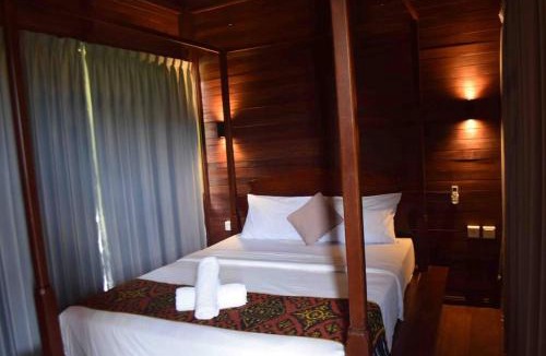 Wisma Kerta Villa | Umaduran Wooden Hut