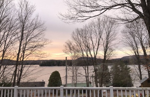 Town of Webb Cabin | Updated Camp- 5 min to Old Forge, 1st Lake views