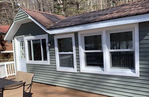 Town of Webb Cabin | Updated Camp- 5 min to Old Forge, 1st Lake views