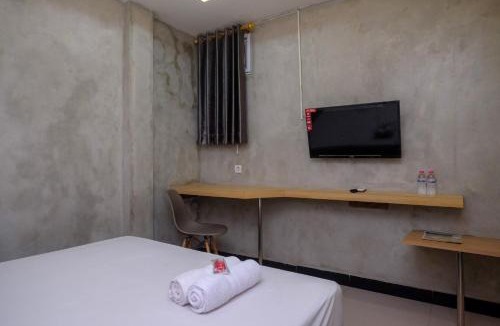 Tegal Hotel | Urbanview Hotel Artamara Tegal