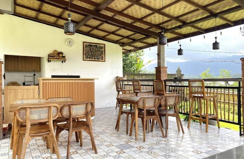 Wisma Kerta Cabin | Villa Anteng with Rice Fields View at Sidemen
