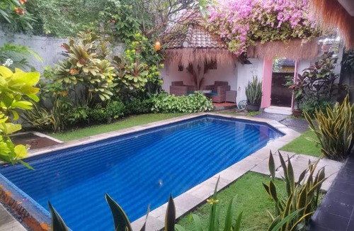 Sunset Road Villa | Villa Ayurda