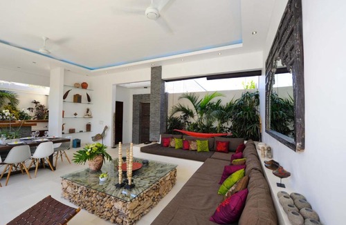 Sunset Road Villa | Villa Cantik