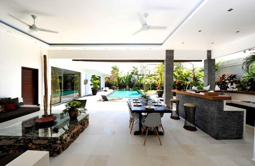 Sunset Road Villa | Villa Cantik