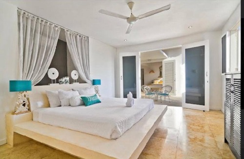 Central Seminyak Villa | Villa Contessa - Fabulous 3 Bedroom Villa - Central Seminyak
