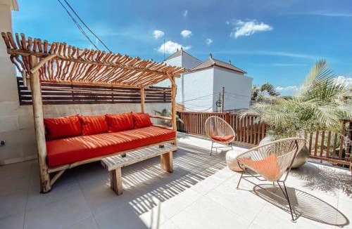 Batu Bolong Villa | VILLA MASCA - 5-Star Beach Villa - Tropical Vibes
