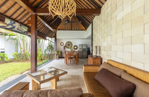 Umalas Villa | [VILLA NIBEA-BALI] 3BR villa with garden and pool in Umalas