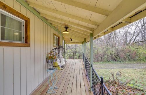 Coloma House | Vintage Coloma Home w/Deck: Shop, Swim & Dine!