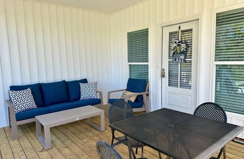 Leesville Villa | Walk to Marina, Dining & Live Music | Lake Stay - Anchor`s Away
