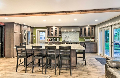 Ashland House | Waterfront Ashland Home ~ 2 Mi to Downtown!