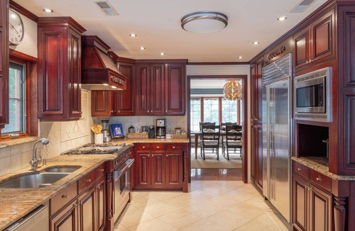 Athens House | Waterfront Luxe: Kayak & SUP From Private Dock, Pong & Air Hockey, Near Hudson