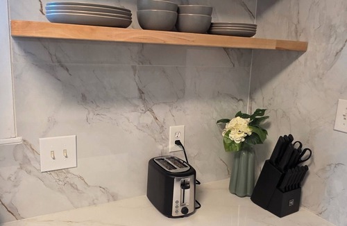 Hanahan House | Welcome to the Hanahan Hide away!