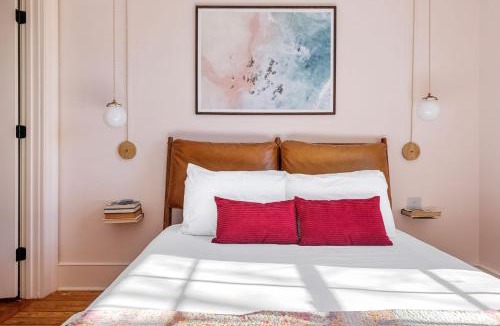 Cannonborough Elliotborough House | Whole House Downtown Sleeps 16