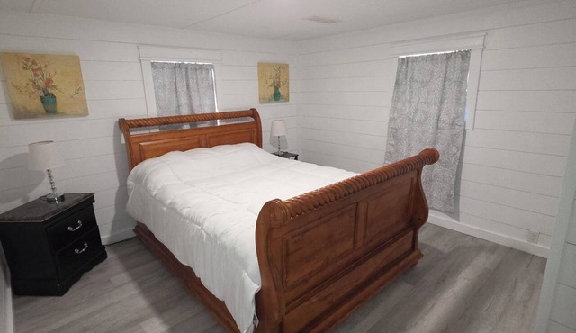 2-bedroom 1 bath in charming Ponce de Leon. Stay at "The Natural Spring Retreat"