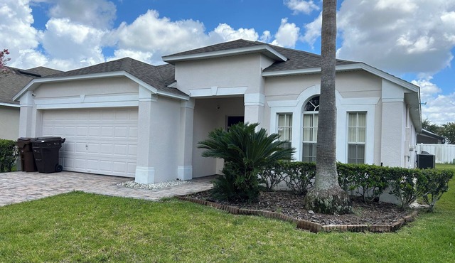 4BD/3B,EXECUTIVE VILLA WITH SPA,MUST SEE,10 MIN FROM DISNEY