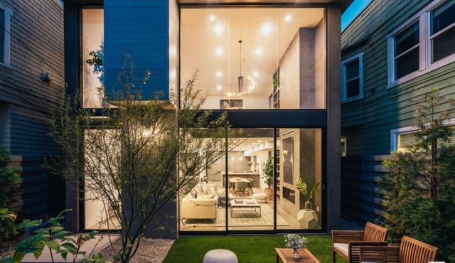 4BDR LUXURY VILLA IN VENICE