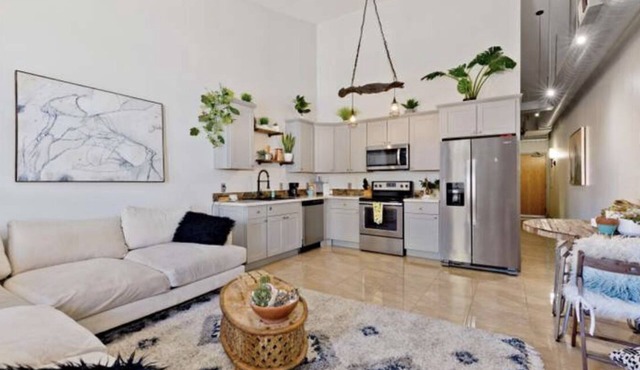 5 Star Boho-Chic apt with parking Gaslamp downtown San Diego. GLAMOROUS! 5207418