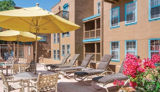 A Southwestern Retreat in the Heart of Santa Fe - Villas De Santa Fe- 2 Bd.