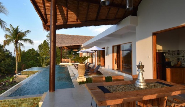 Bali Mimpi luxurious villa with great ocean views!