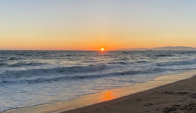 BEACH HOUSE!-LAST-MINUTE OPEN CALENDAR DISCOUNTS! OLYMPIANS STAYED HERE!