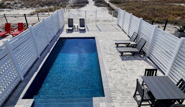 🌊Beachfront 🏊Private heated pool🩴Direct beach access 🌞
