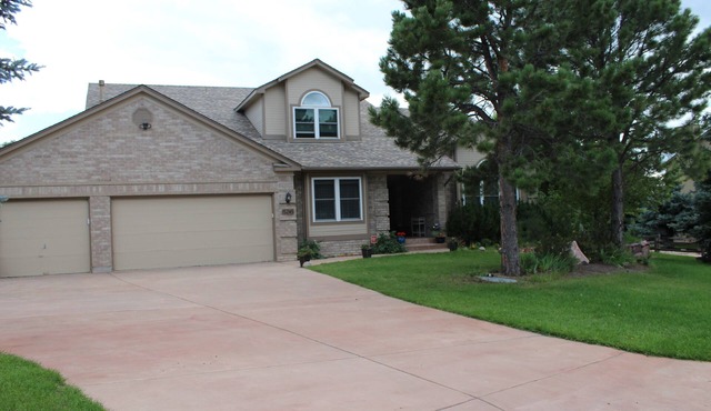 Beautiful Home 5 Miles to Air Force Academy Hot Tub and Sleeps 18