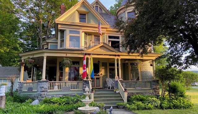 Bentley House Bed and Breakfast