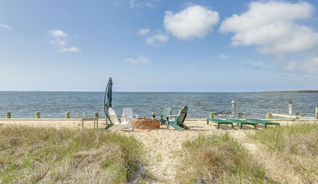 Boho Beach Hideaway w/Pool, Fire Pit & Grill!