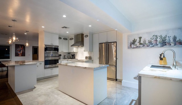 Boho Villa 4BR Villa With Canal View Sand VB CT