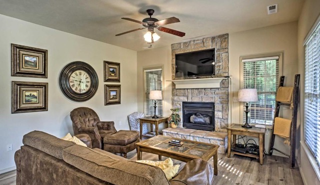 Branson West Villa w/Golf Course View & Pool!