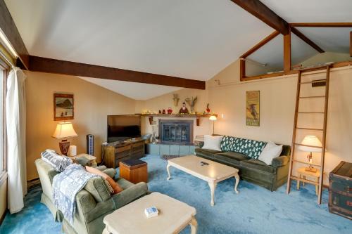 Bromley Mountain Escape w/2 Balconies: Hike & Ski