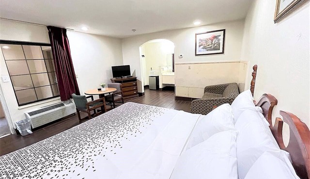 Budget Inn