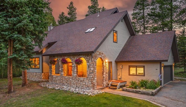 Bystone Villa Retreat